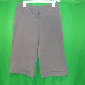 Guess gray Dress Capri's